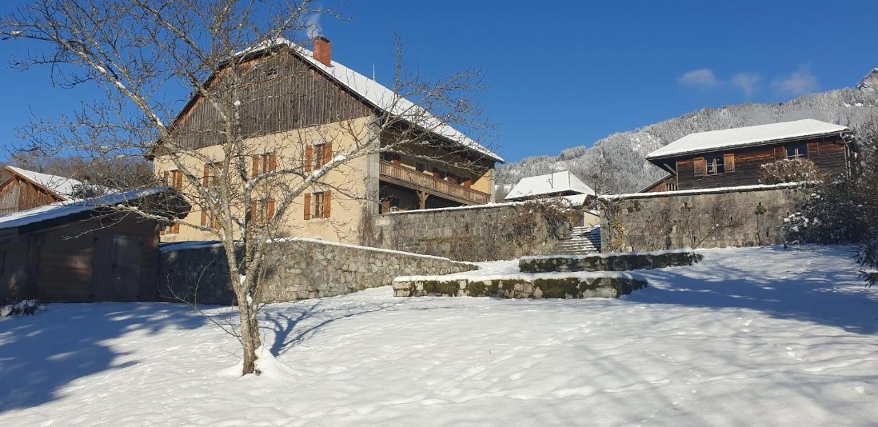 La Belle Des Praz Mieussy Exterior foto