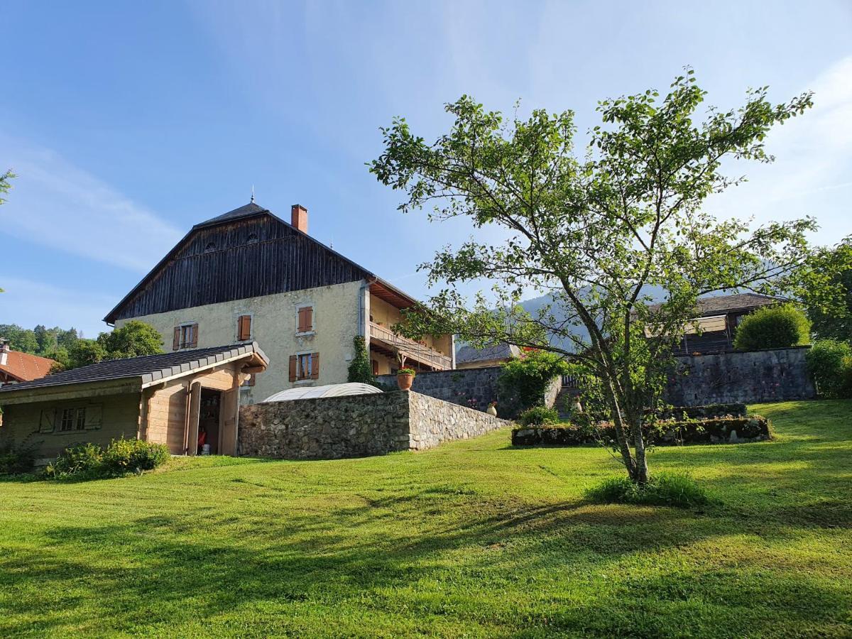 La Belle Des Praz Mieussy Exterior foto