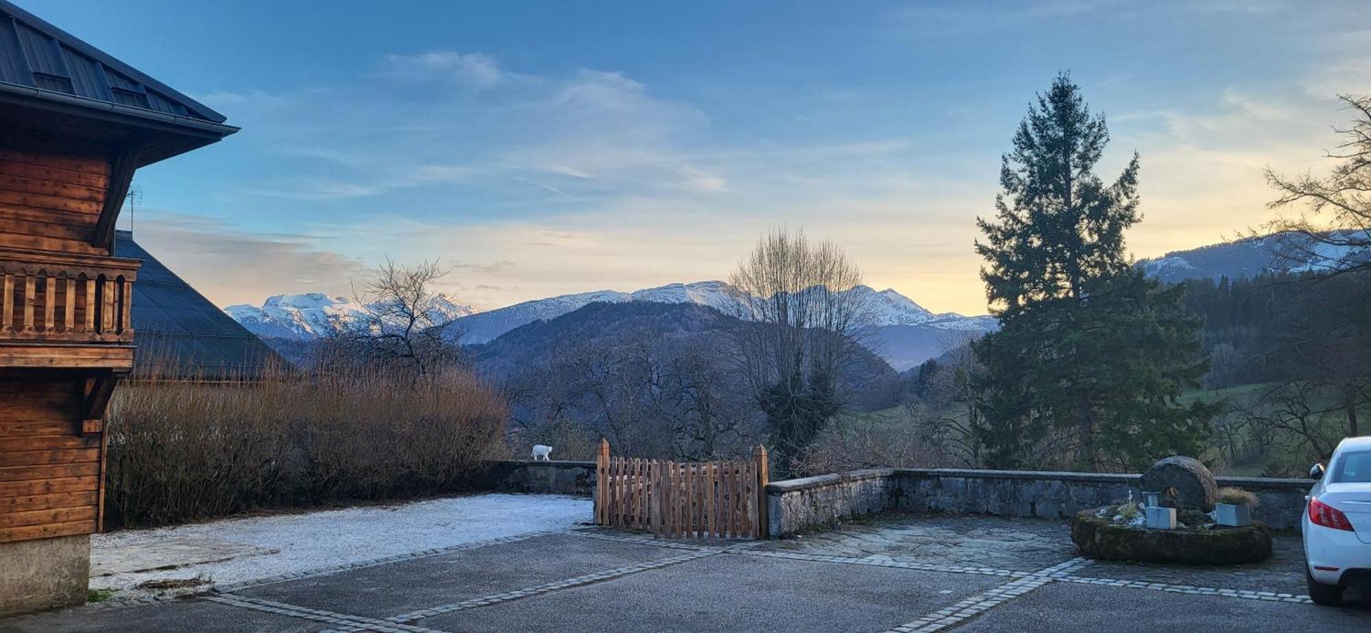 La Belle Des Praz Mieussy Exterior foto